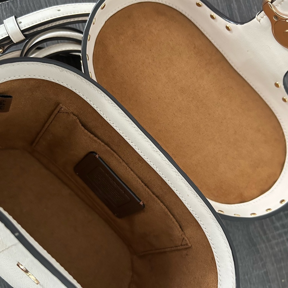 Coach White and Tan Crossbody Bag - Picture 3 of 3